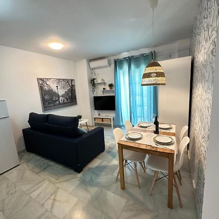 Apartamentos Don Diego La Carihuela ตอร์เรโมลิโนส ภายนอก รูปภาพ
