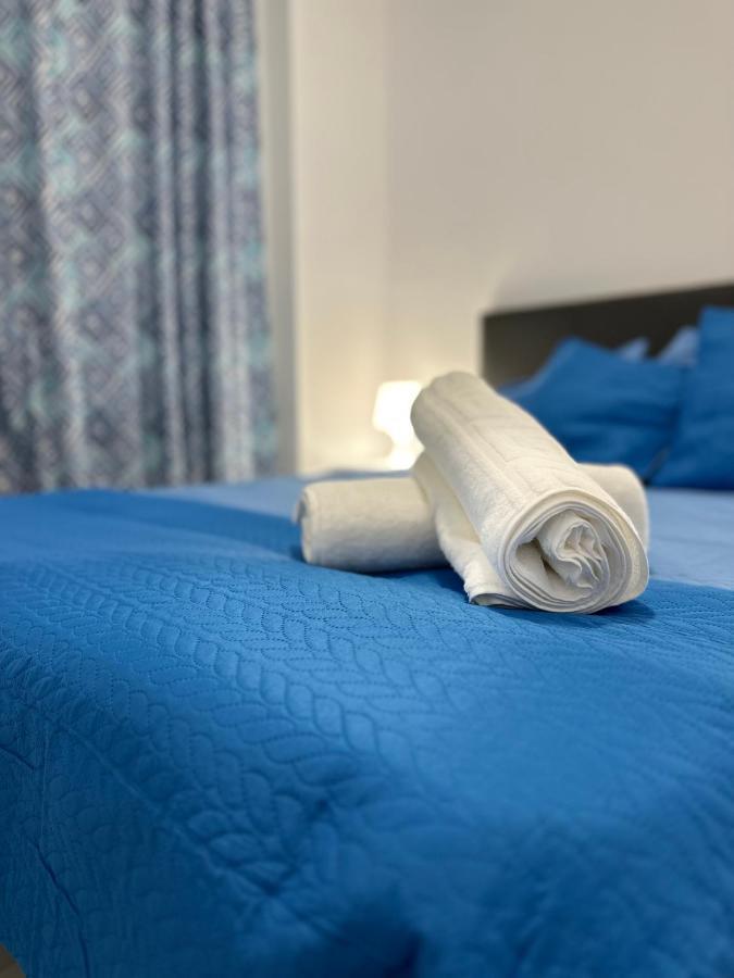 Apartamentos Don Diego La Carihuela ตอร์เรโมลิโนส ภายนอก รูปภาพ